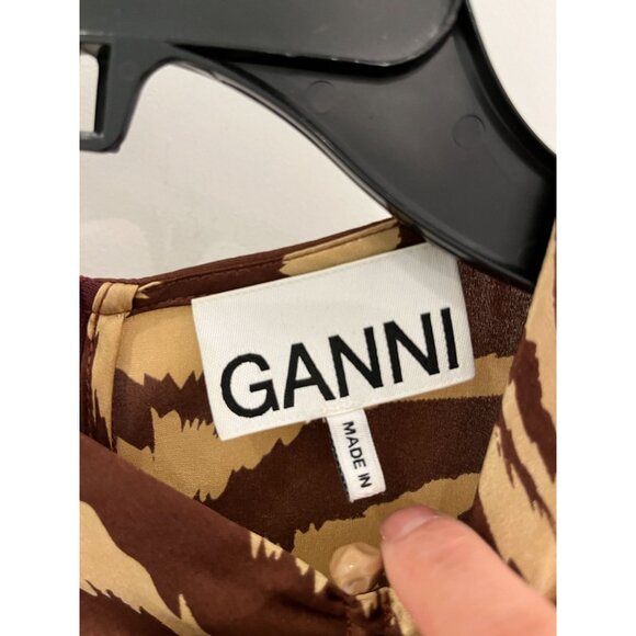 GANNI Cutout tiger-print silk-blend satin blouse Size US 4 EU 36 - Picture 7 of 12